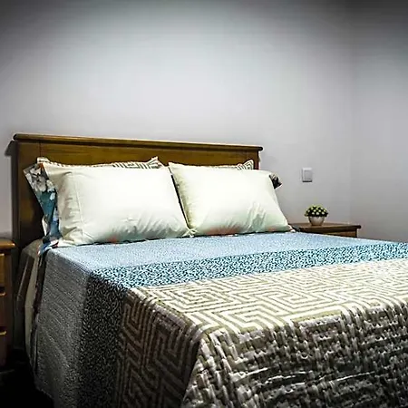 Encostas Do Douro Хостел *